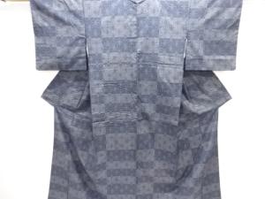 麻の葉に横段模様織り出し本場結城紬100亀甲着物(石下)